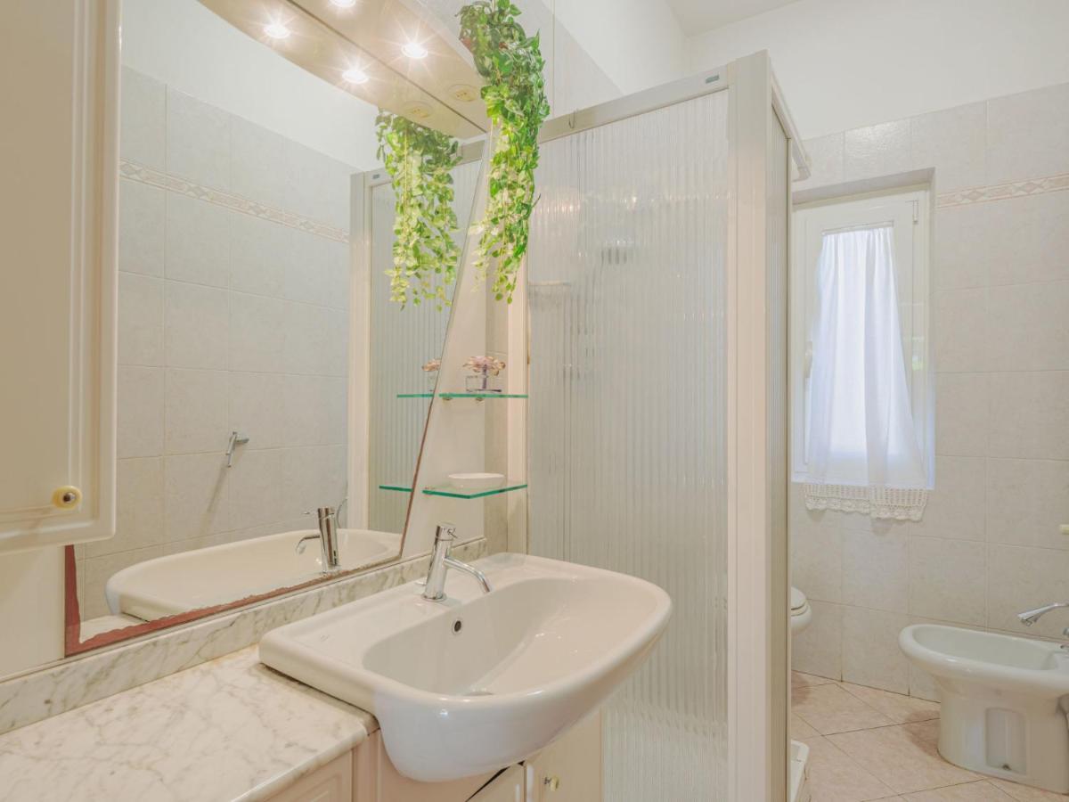 Apartment Emiliano By Interhome Marina di Massa Exterior photo
